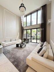 Shrewsbury Road (D11), Terrace #578684981